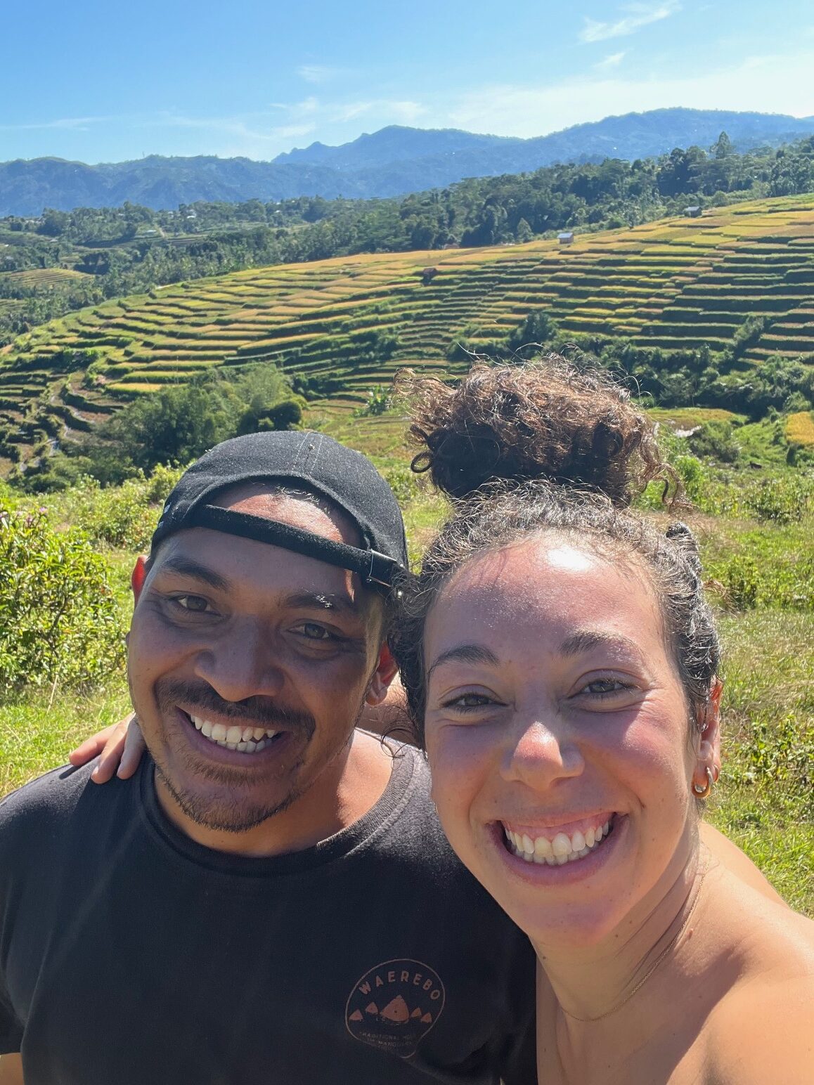 Flores Magnifique tur & travel