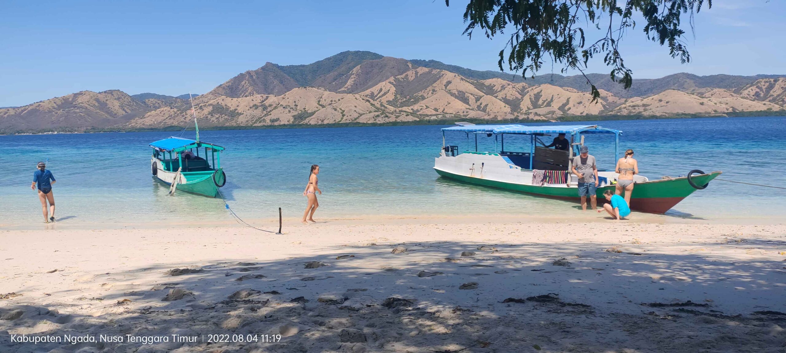 Flores Island Tour 12 days in indonesia